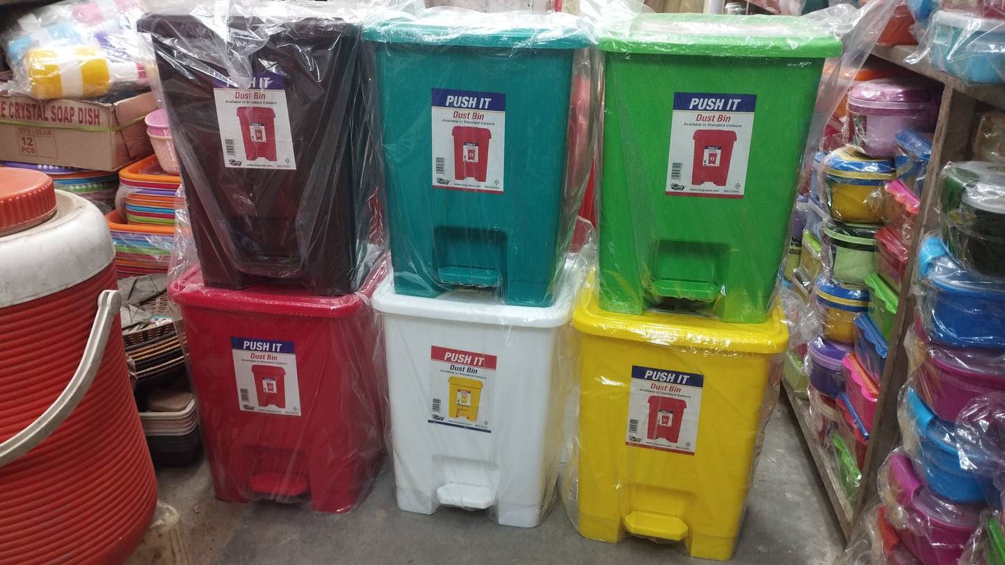 Pedal Dustbin 15 Litres